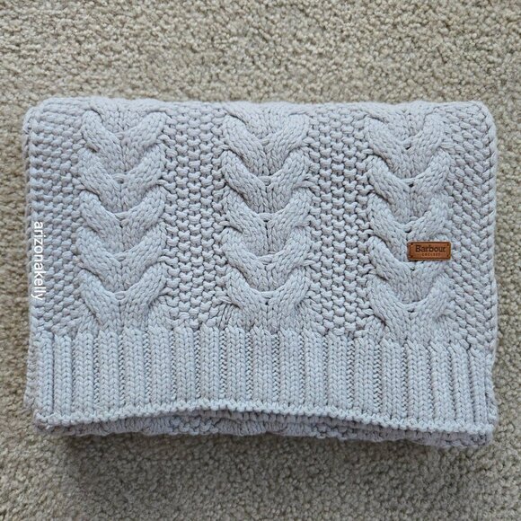 NWOT Barbour Chunky Cable Knit Scarf Greyish Oatmeal - Picture 7 of 7